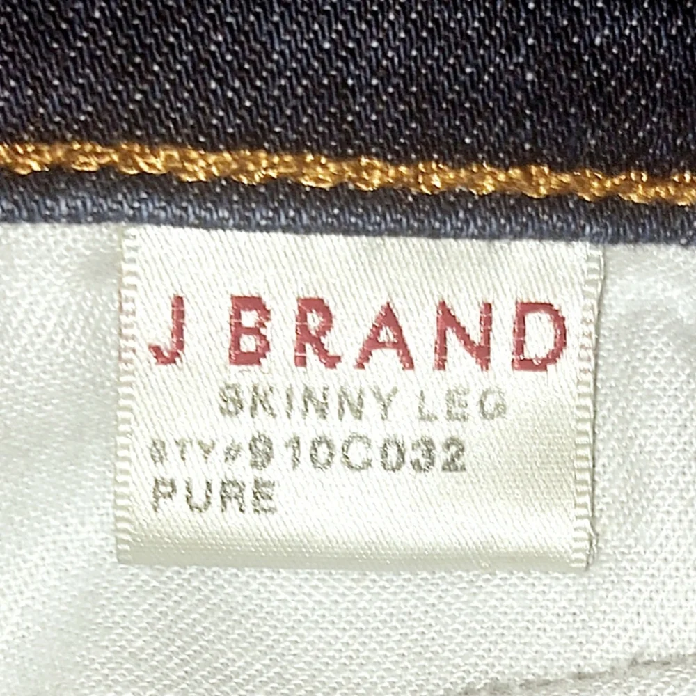 ❤️‍🔥Host Pick❤️‍🔥J Brand Dark Wash Skinny Leg Jeans - Picture 5 of 5